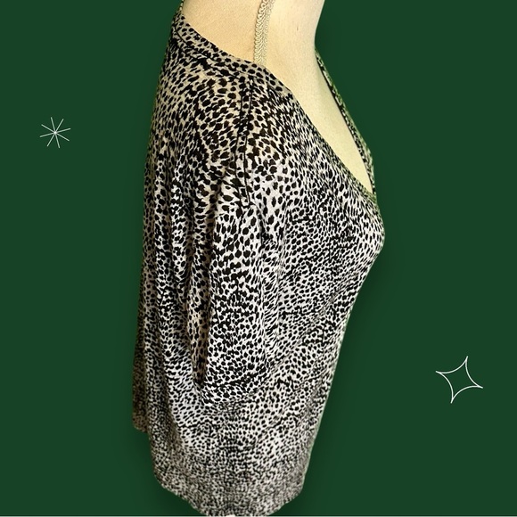 Rails ‘Cara’ Women's Black and White Leopard Print V-Neck Linen-Blend Top Size M - Picture 14 of 16